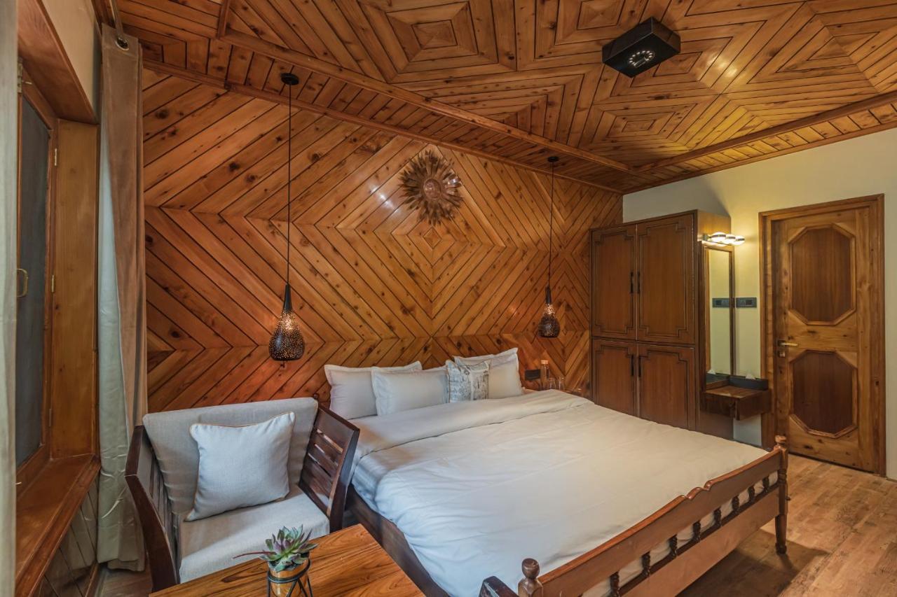 Saffronstays Monarch Manor, Manali - Regal Mansion Esterno foto
